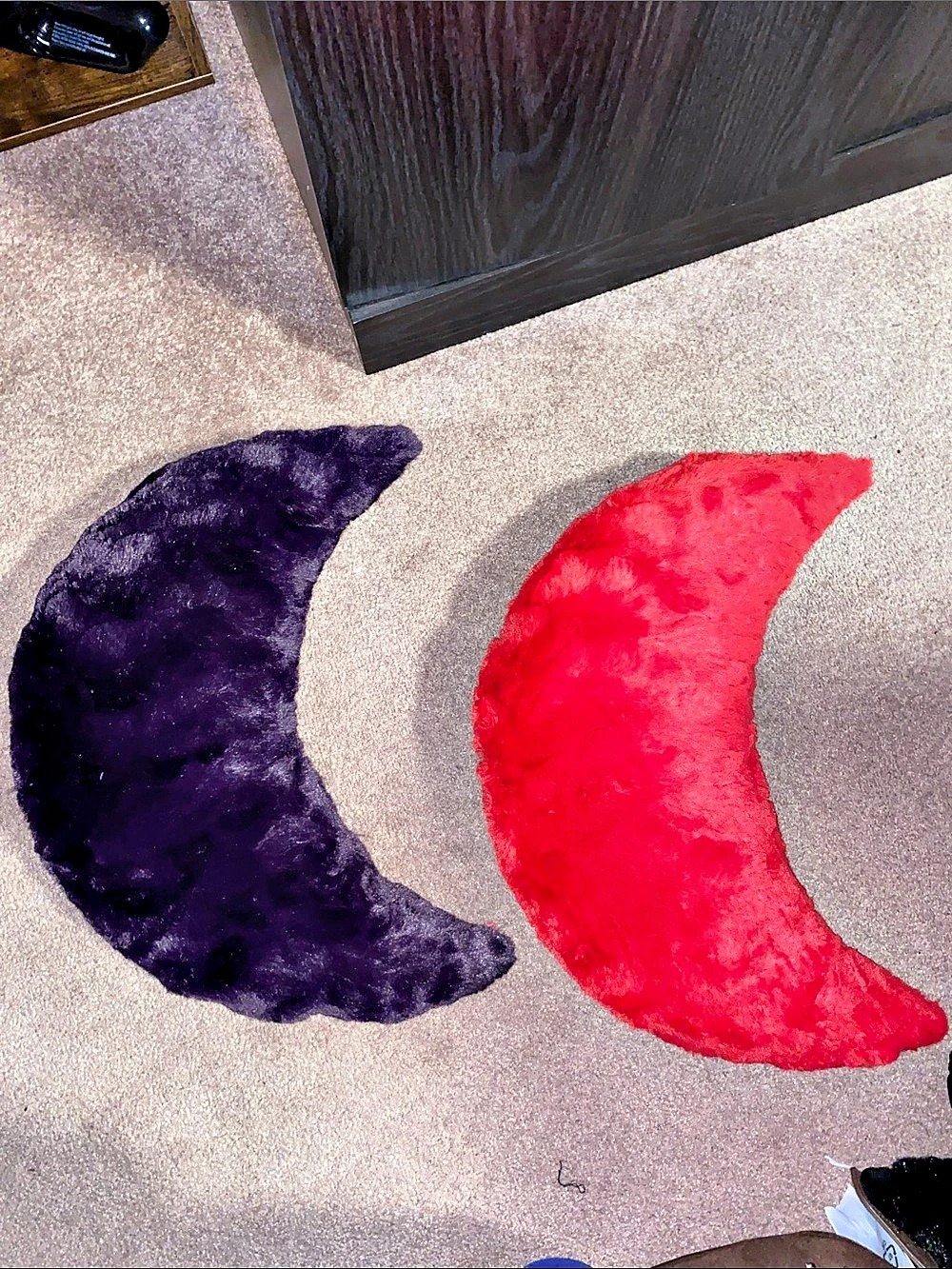 Crescent Moon Decor Pillow Set in Purple & Red